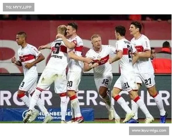 斯图加特与霍芬海姆0-0战平，中场争夺成焦点